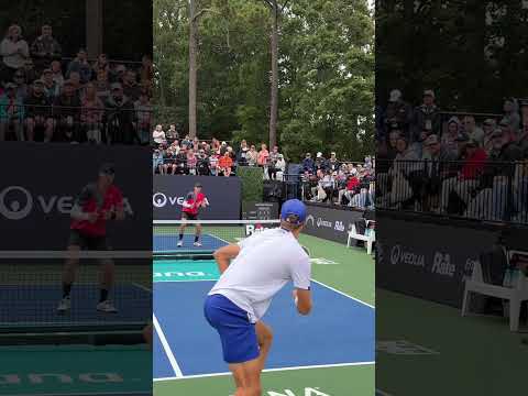 Christian Alshon shows off his phenomenal pickleball singles ability!