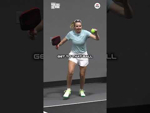 Pickleball pro & coach Susannah Barr will teach you footwork for your 3rd shot drop 💧 #pickleball
